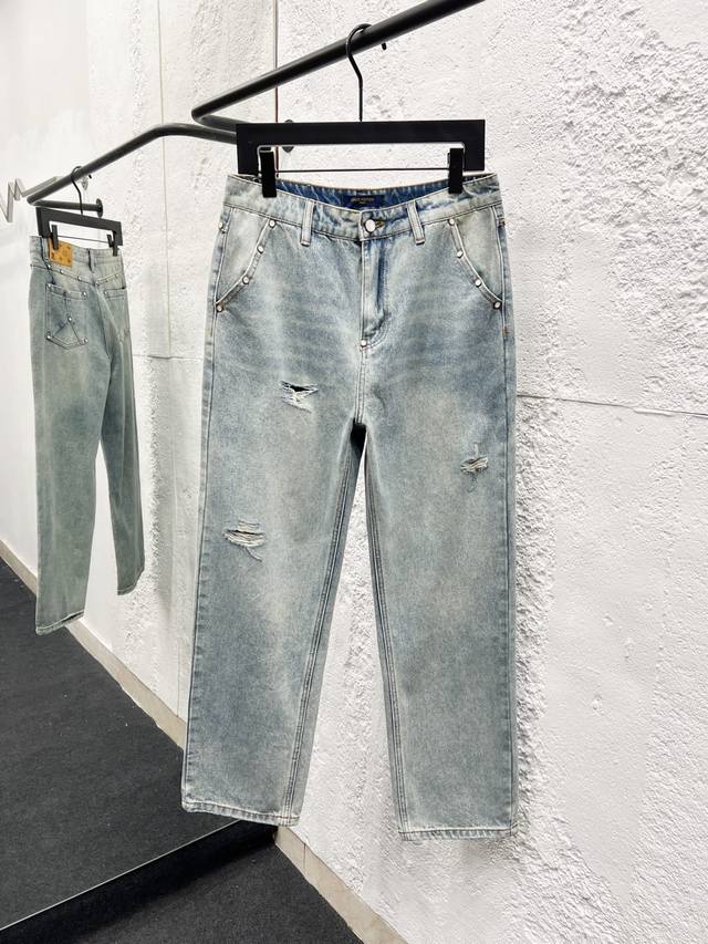Style No.: H977 Louis Vuitton 25Ss Ripped Retro Mid-Rise Straight Leg Logo Jeans