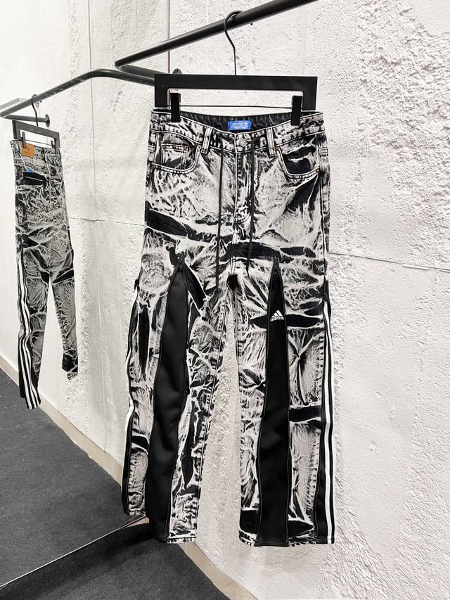 Style No.: H937 Adidas Dance Deconstructed Denim Patchwork Design Versatile Casu