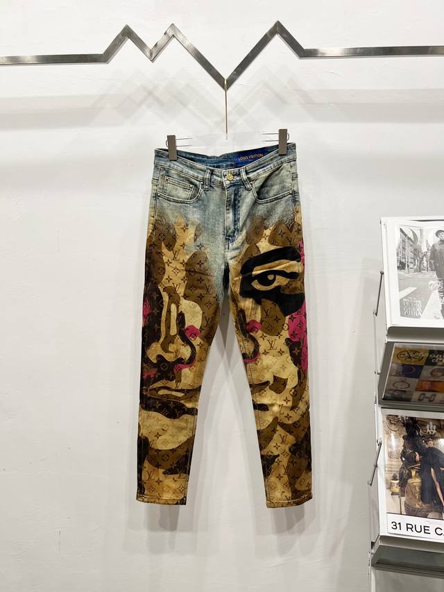 Lv Fiery Clouds Style No.: R078 Size: 29.30.31.32.33.34.36.38.40 Ddd