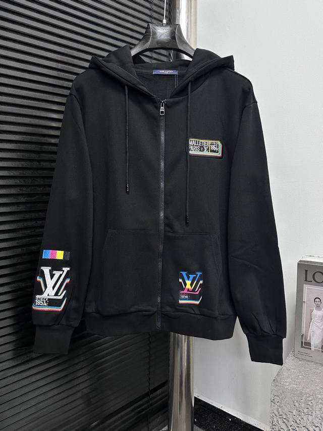 Louis Vuitton band/musician print zip-up hoodie. Made with 500g pure cotton terr