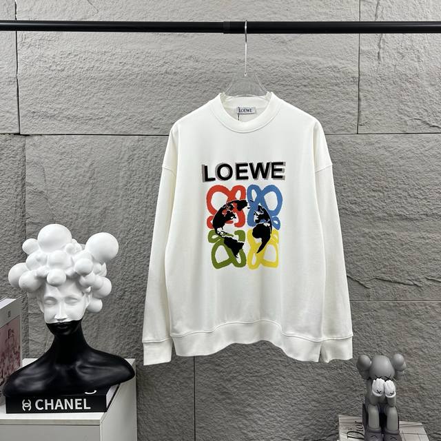 Loew* 2025 Early Autumn/Winter Classic Simple Personalized Letter Totem Foaming