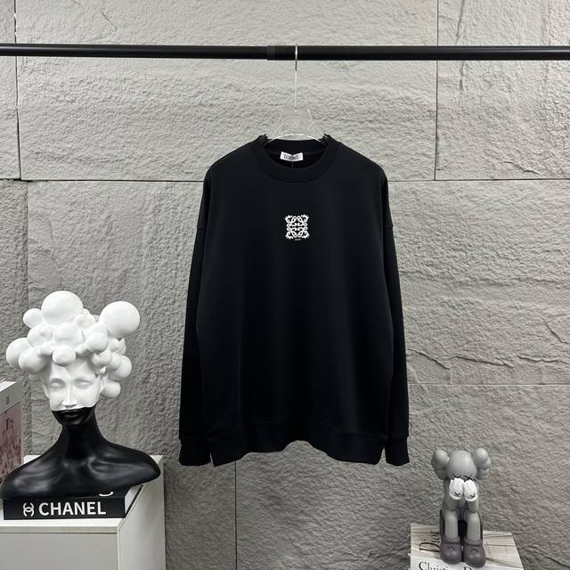 Loew* 2025 Early Autumn/Winter Classic Simple Personalized Letter Totem Embroide