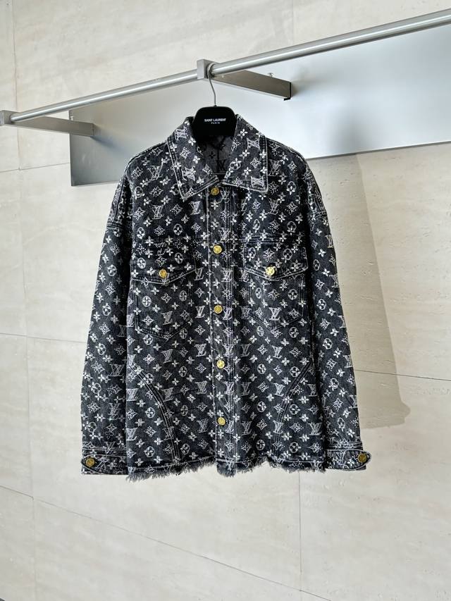Louis Vuitton Monogram All-over Print Rhinestone Denim Jacket (Ddd). Made of den