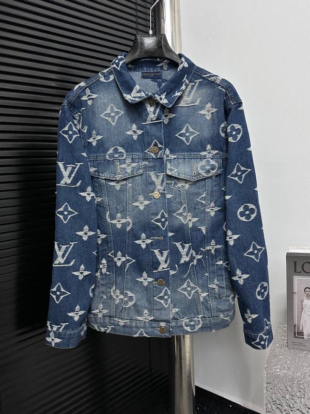 Lou*Svu*Tton Heavy-duty Washed Classic All-over Embroidered Jacquard Denim Jacke