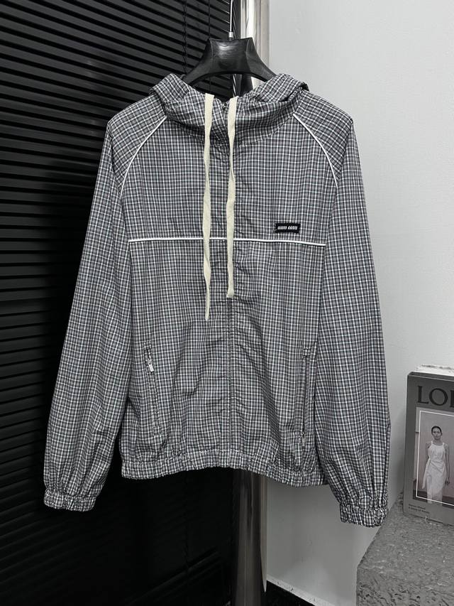 Miumiu Check Technical Fabric Zipper Bomber Jacket (Ddd) Retro Two-Tone Check Pa