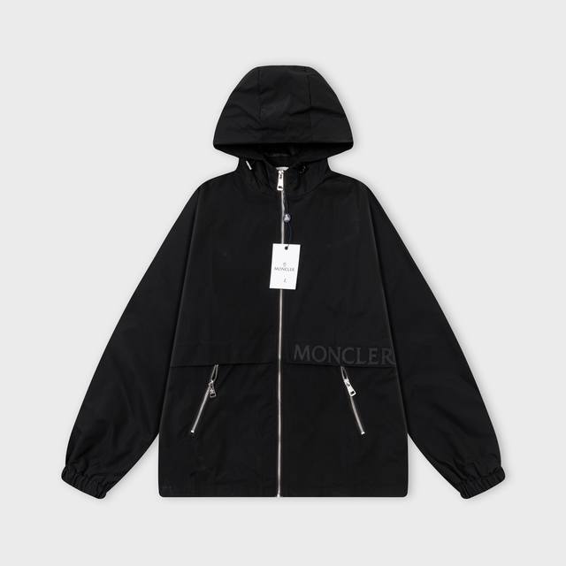 2025 Moncler Autumn/Winter New Arrival - High-Quality Hooded Jacket with Hardwar