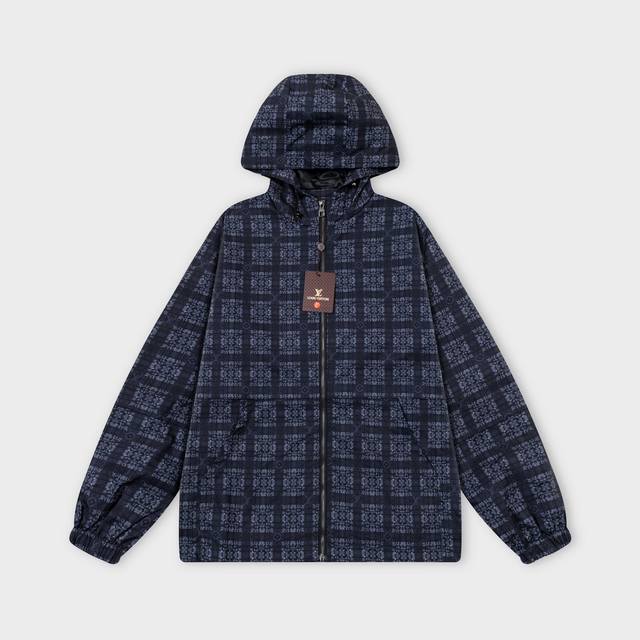 2025 Lv (Louis Vuitton) Autumn/Winter New Style Hardware Logo High-Quality Hoode