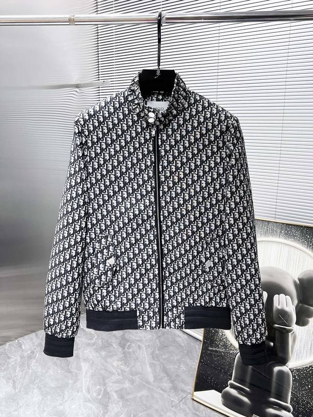 Dior 2025 Early Autumn New Stand Collar Jacket, High-End Version! Custom-made fa