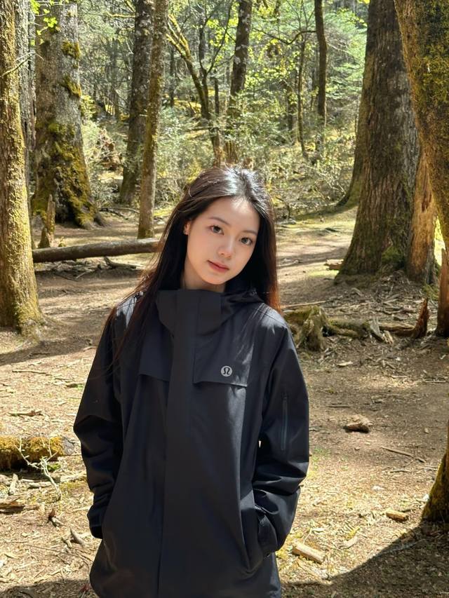 Lululenmon A must-buy in Western Sichuan! Lululemon 2025 Obsidian Black Rain Jac