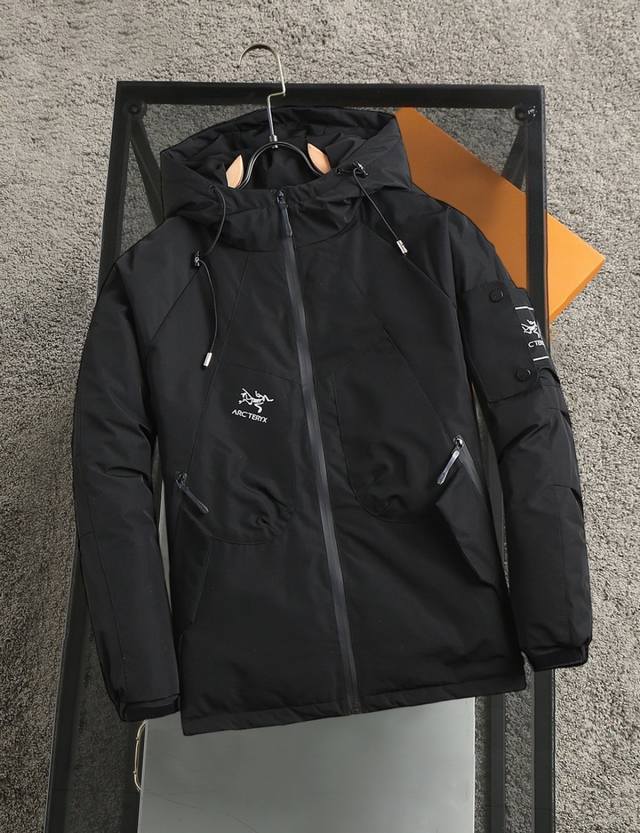 Arc'teryx official website autumn/winter new down jacket. This jacket, touted as
