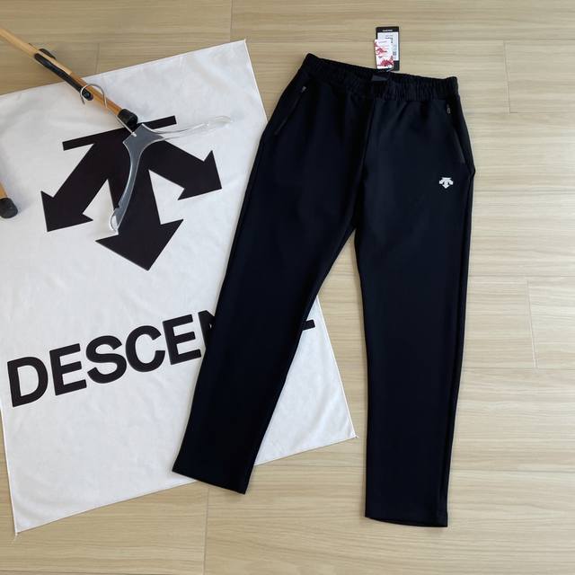 Main Image: Quality Autumn Trousers - Descente Single-Color Autumn New Style Spo