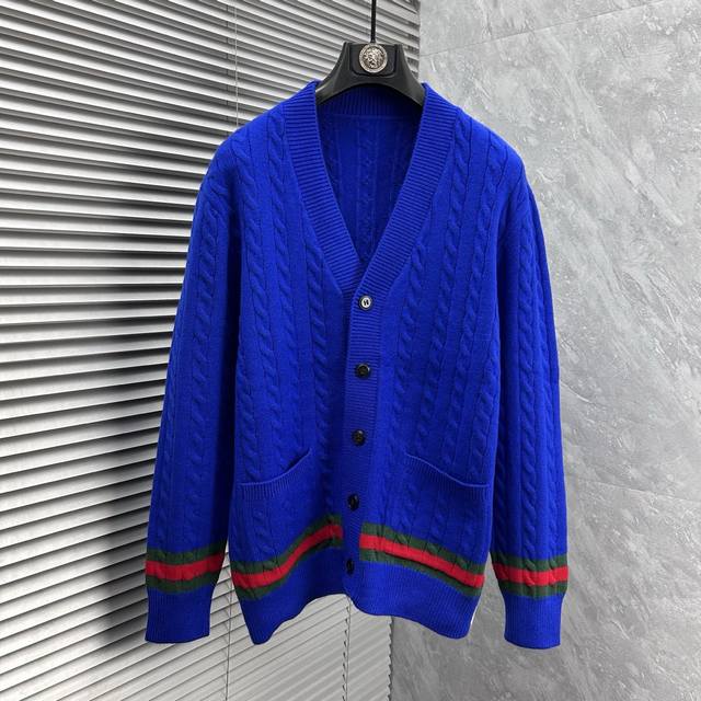 Gucci 2025 Autumn/Winter New Men's Brand High-Quality Wool Knit Cardigan, featur