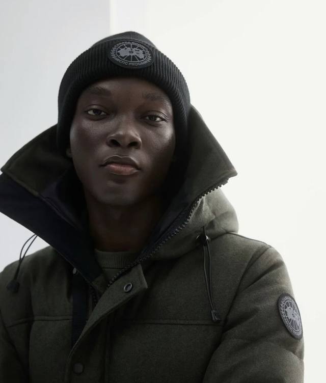 Canada Goose Winter Hot Selling Knit Beanie - Classic Style, a versatile winter