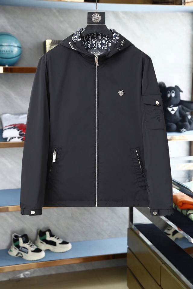 Dior 2025 Spring/Autumn New Arrival Jacket. A runway piece in perfect condition,