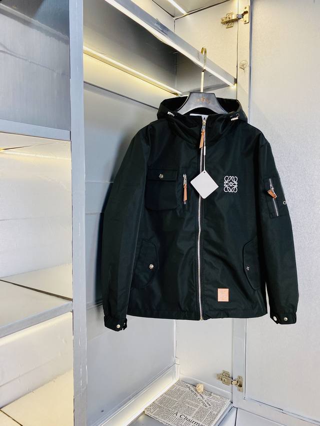 Official website original item, fits up to 190 lbs, Loewe 2025 Spring Collection