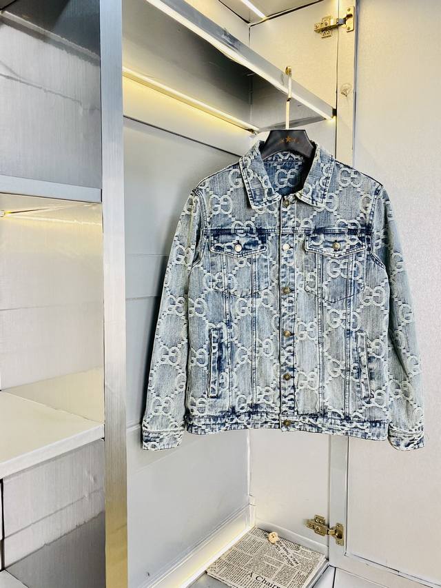 Official website original goods, fits up to 190 lbs, Gucci 2025 early spring col