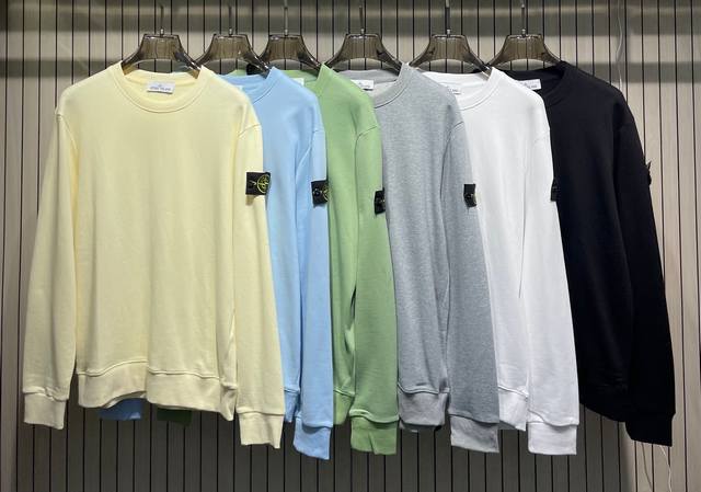 Stone Island Classic Badge Logo Crew Neck Sweatshirt Colors: Black, White, Gray,