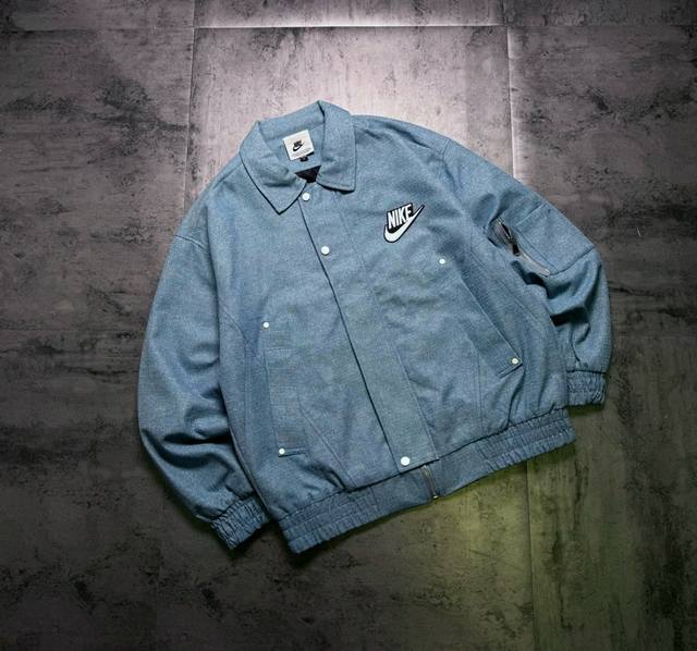 Nike series patch embroidered logo Chanel-style lapel jacket for couples. Sturdy