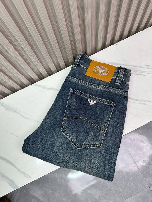 Classic Armani designer loose-fitting business jeans, straight leg, cotton-stret