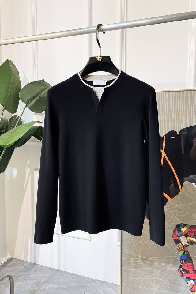 Genia 2025Ss Autumn/Winter Bestselling Knit Sweater from Department Stores. A mu