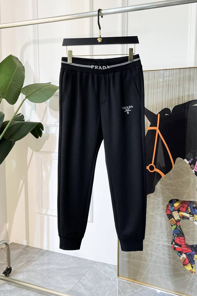 Givenchy 2025 Autumn/Winter Fall/Winter Bestselling Casual Pants, a must-have ve