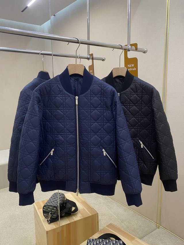 Featured: Dior 25Ss new diamond-patterned baseball jacket. This baseball jacket