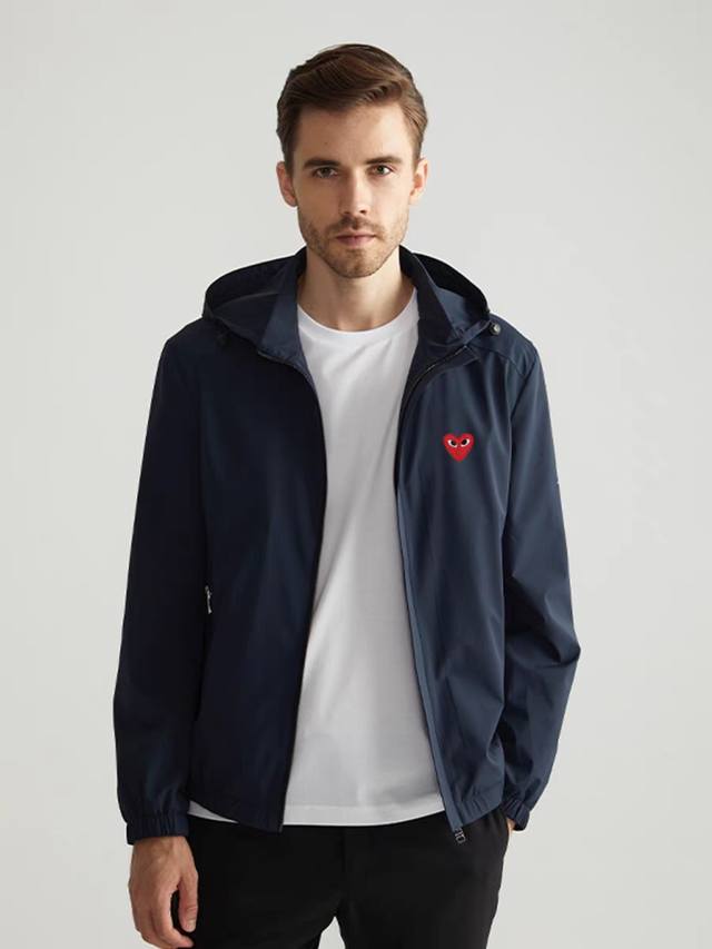 2025 Autumn New Comme des Gar?ons Play Men's Hooded Zip-Up Jacket! Made with 3L