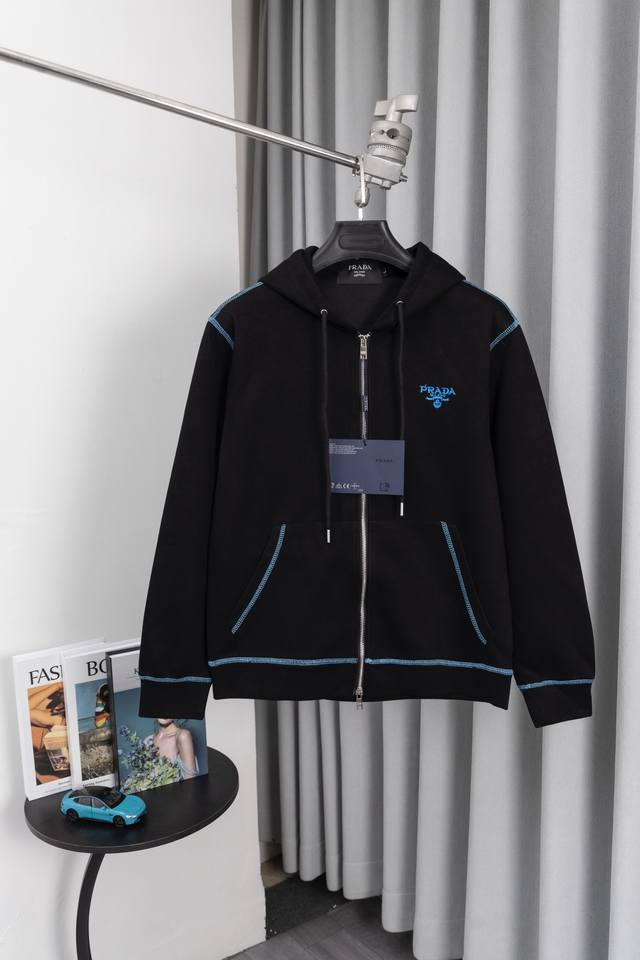 Su Style No.: M003 Prada Embroidered Logo Hooded Sweatshirt Jacket Highlighting