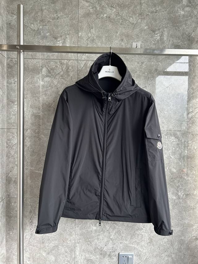 Sassiere 2025 New Men's Trench Coat, Style M2510. Color: Black. Size: 1 2 3 4 5.