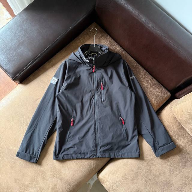 Classic Helly Hansen Hh Water-Repellent and Windproof Outdoor Woven Jacket Crew