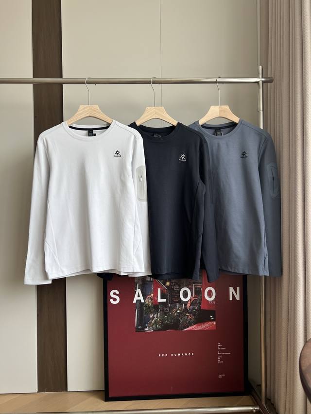 Supplying Ddd, item number 7459 Ddd! This sweatshirt from our store is made of 3