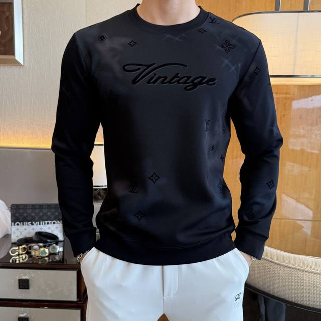 Lv 2025Ss Autumn's hottest new arrival, the highest-quality fashionable pullover
