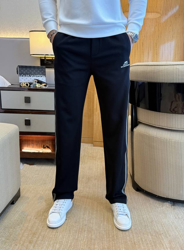 Balenciaga 2025 Autumn/Winter Fall/Winter Boutique Hot-Selling Casual Pants. A m