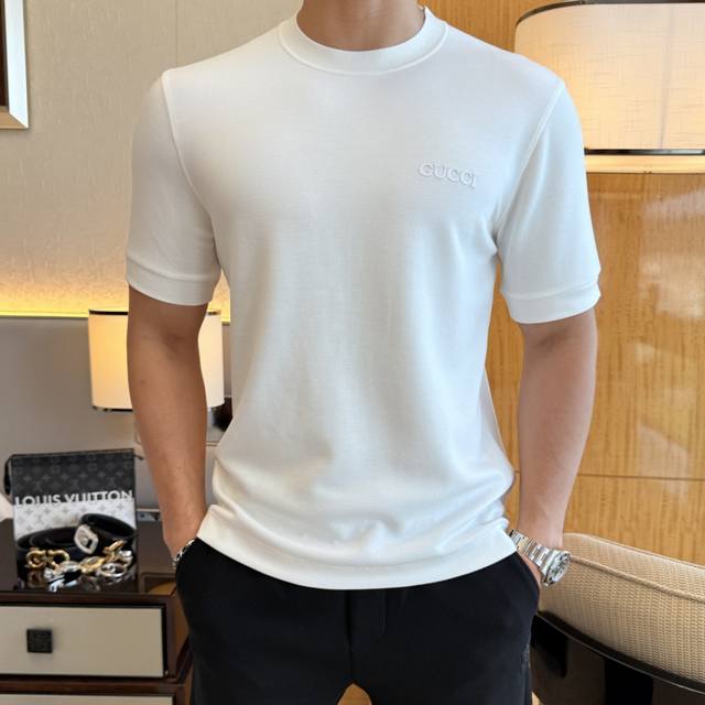 Gucci - 2025 Autumn/Winter Short-Sleeve Base Layer Shirt Series! A must-have for