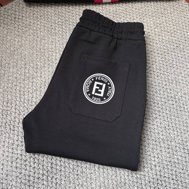 Fendi SS25 Autumn/Winter New Casual Pants, available simultaneously on the offic