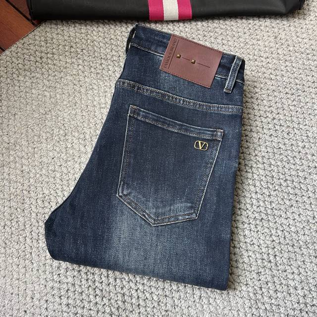 Valentia Autumn/Winter Slim Fit Straight Leg Jeans! Heavy-duty fermented and was