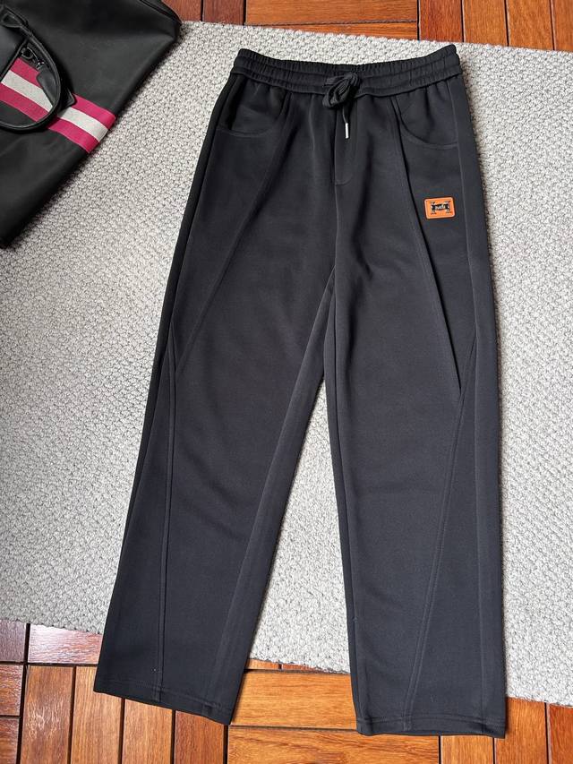 "Aima" 2025 Autumn/Winter Newest Casual Pants, all in excellent condition! A mus