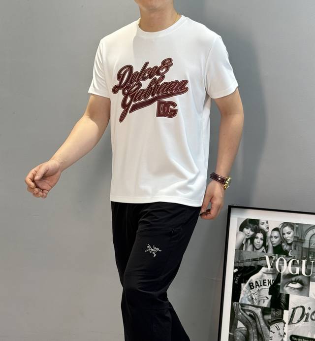 D&G*Dolce & Gabbana 25S New Modal T-Shirt. Classic Recommendation! Made with pre