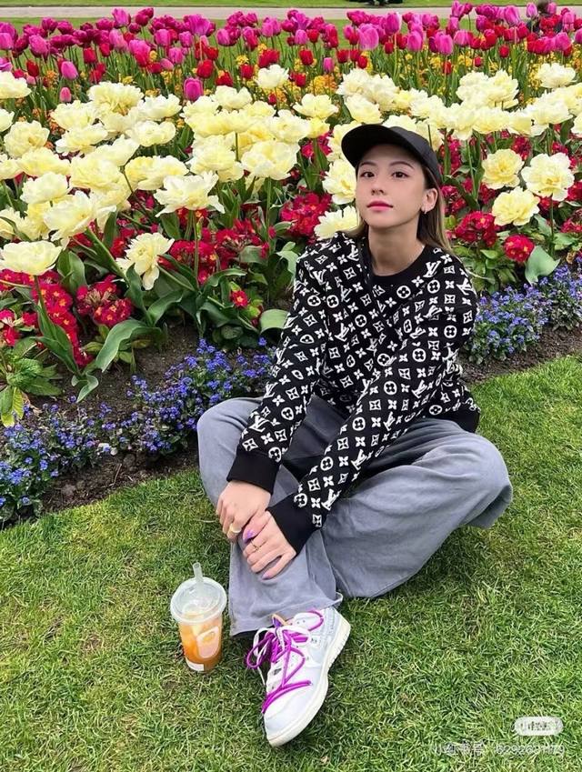 Louis Vuitton 25S Autumn/Winter New Sweater! Unisex. This knitwear reinterprets