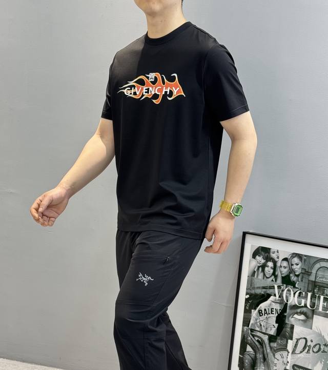 Givench 2025 New Mercerized Cotton Short-Sleeve T-Shirt, featuring a high-temper