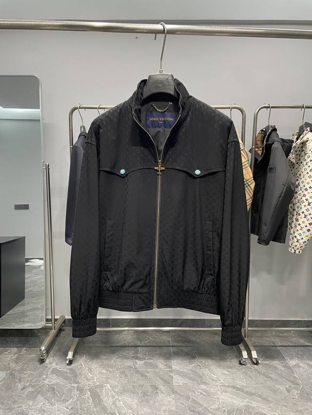 Clearance Price V25Fw Autumn/Winter New Style Louis Vuitton Jacket with Full-wid