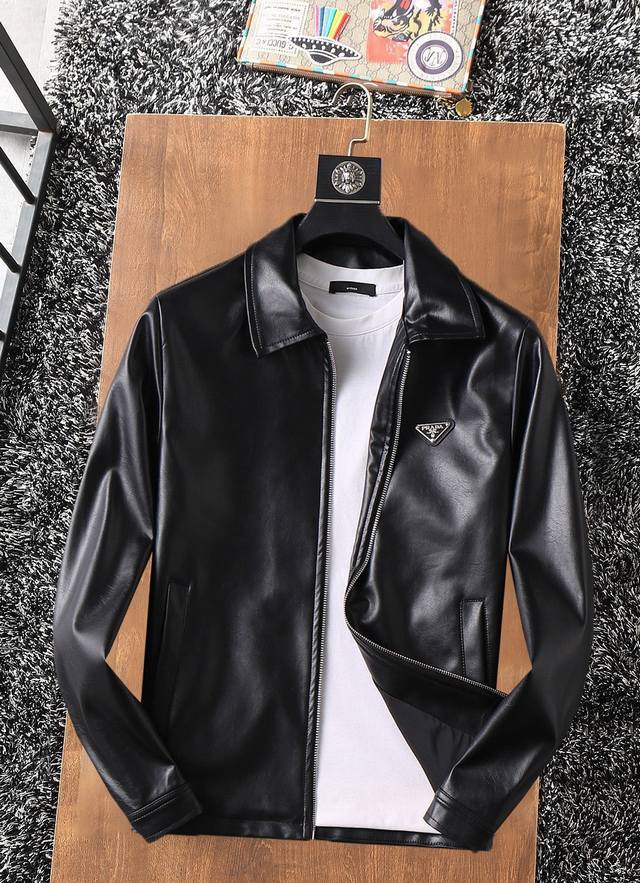 Prada 2025 Spring/Autumn New Leather Casual Jacket, latest fashionable casual zi