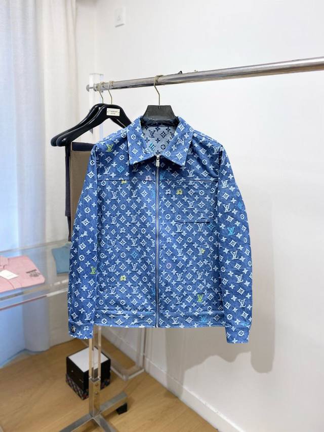 LV Official Website Same Style, Early Release! 2025 Autumn New Men's Denim Jacke