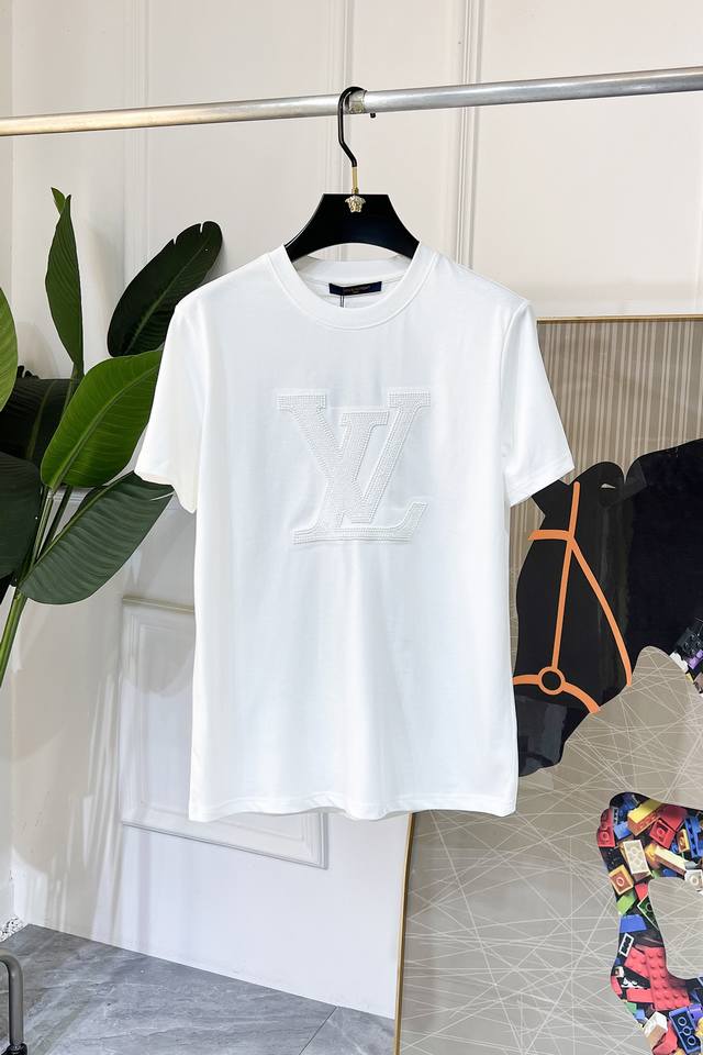 Lv 2025Ss Year of the Snake Spring/Summer Premium Short-Sleeve T-Shirt, Official