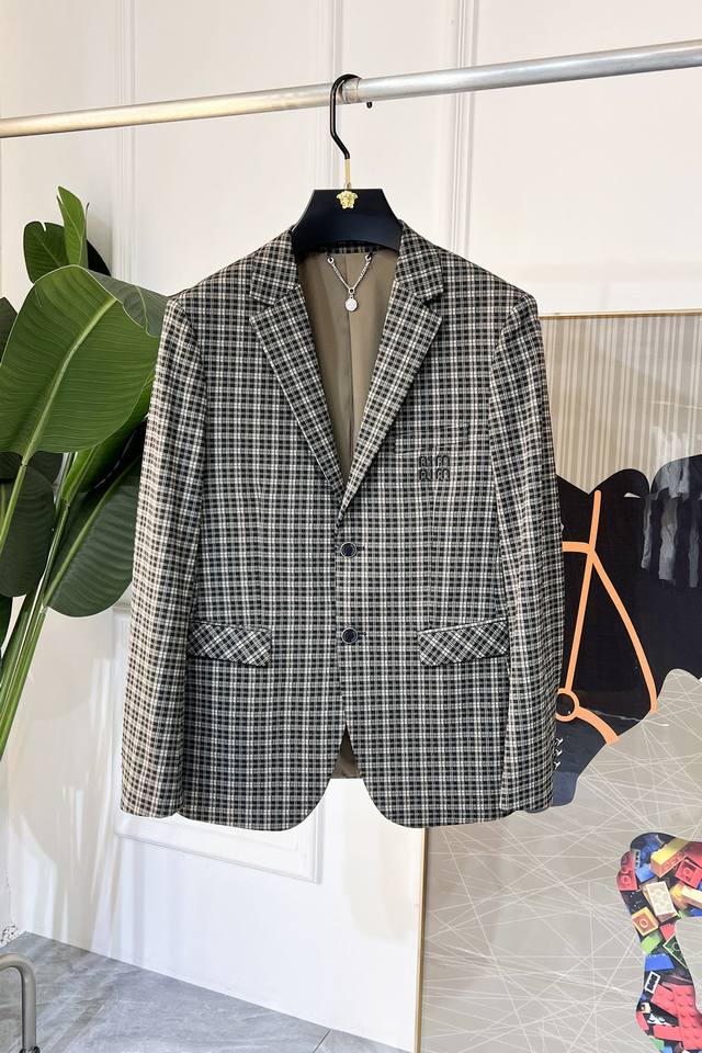 MiuMiu 2025Ss New Year Spring Collection - Hot Selling Casual Suit Jacket. The m