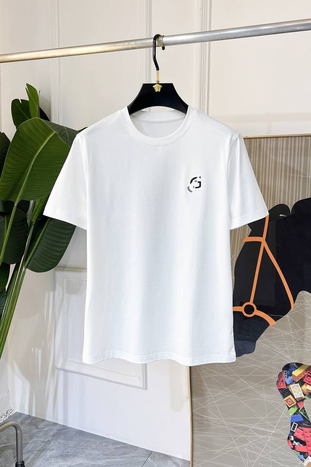 Givenchy 2025 Spring/Summer Year of the Snake Commemorative Short-Sleeve T-Shirt