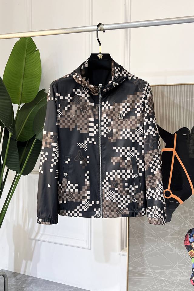 Lv 2025Ss Year of the Snake Spring Jacket, made of custom high-quality polyester