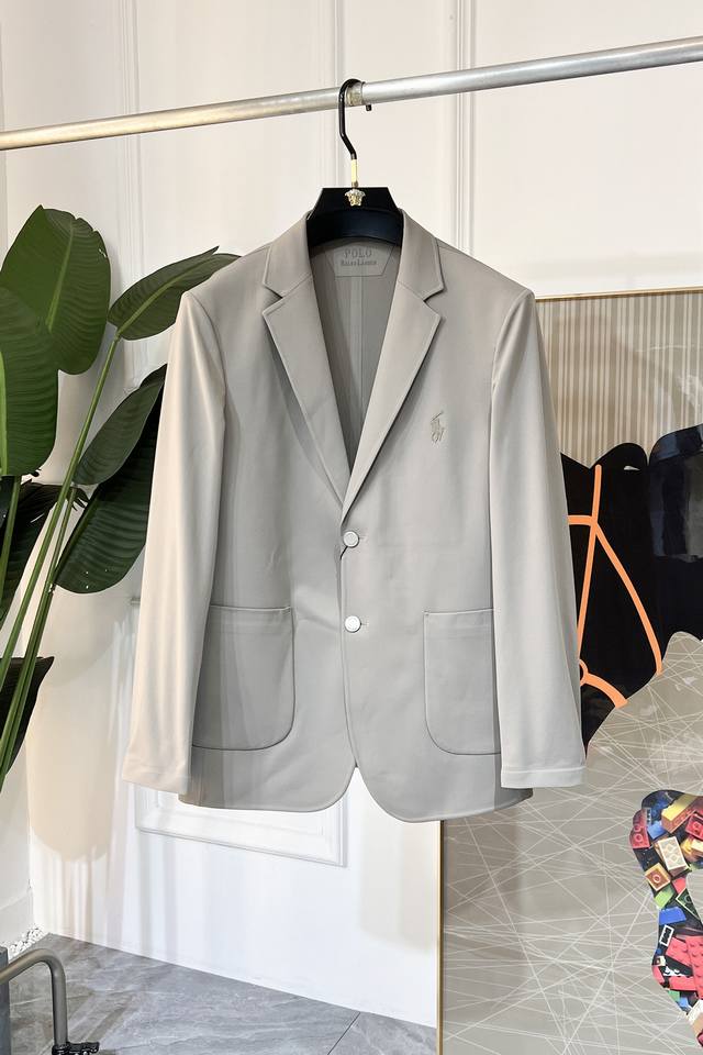 Paul's 2025 Spring/Summer New Year Collection: A wildly popular casual suit jack