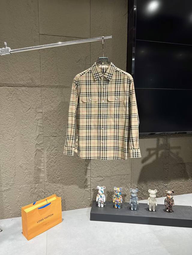 Burberry 2025 Spring/Summer New Men's Casual Jacket. Newest arrival, currently s