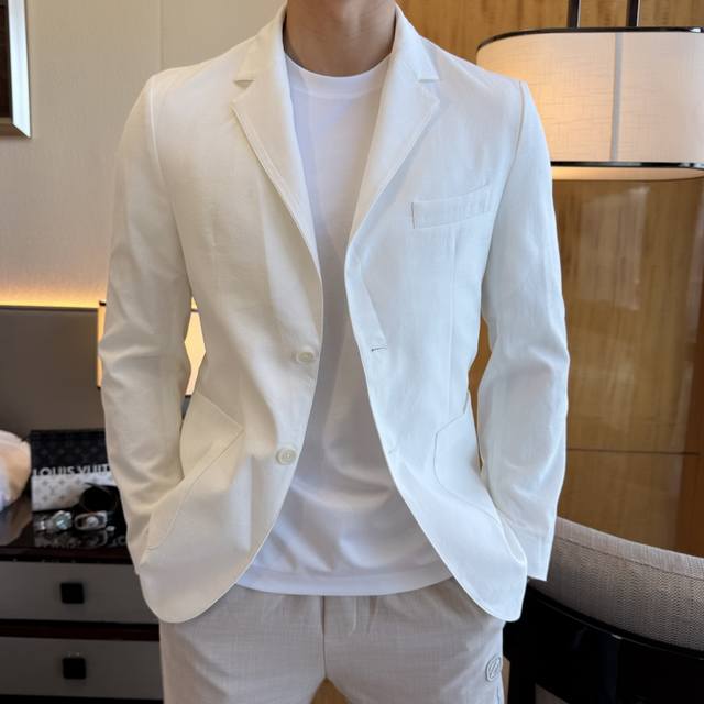 Return/Exchange after the New Year for the 2025 Spring/Summer New Year Collectio